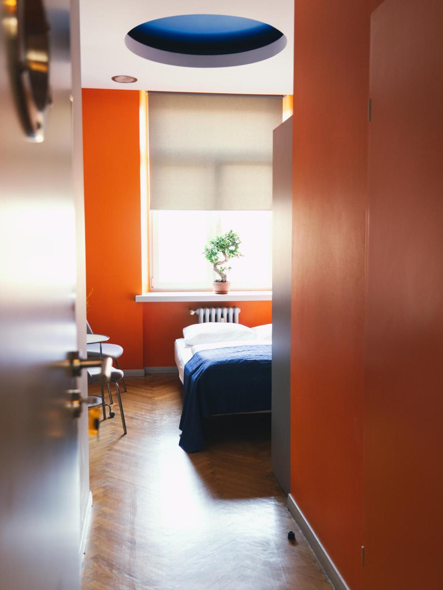 Lazemaze Hostel Краков Экстерьер фото